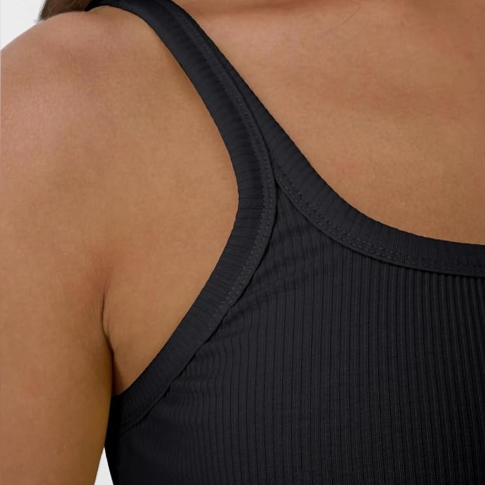 NWT Tank Top - Picture 3 of 3